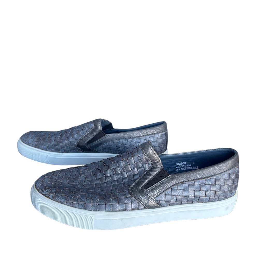 Corkys flat shoes woven silver size 10